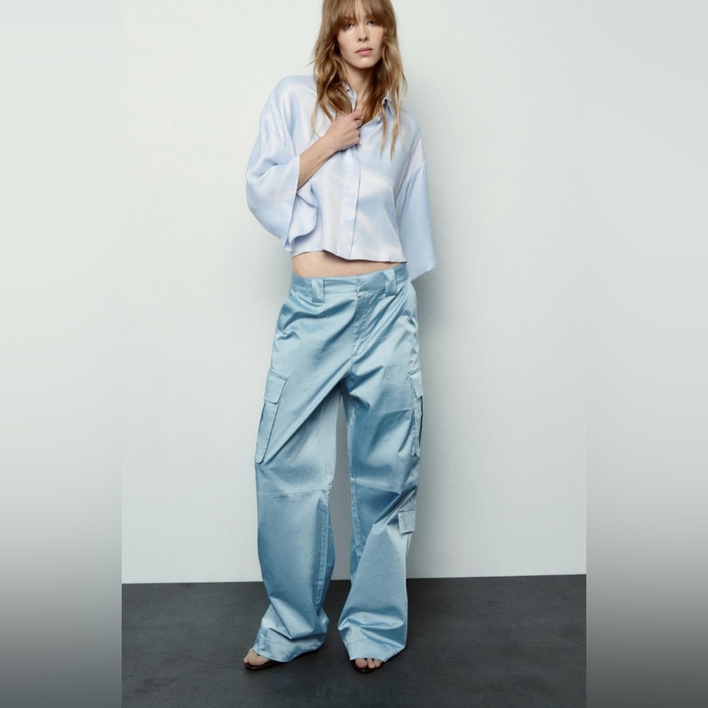 Brand new blue Zara Cargo Pants. Size S